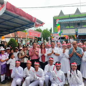 Kecamatan Laguboti Selenggarakan Lomba Gerak Jalan Tingkat SD dan SMP se-Kecamatan Laguboti