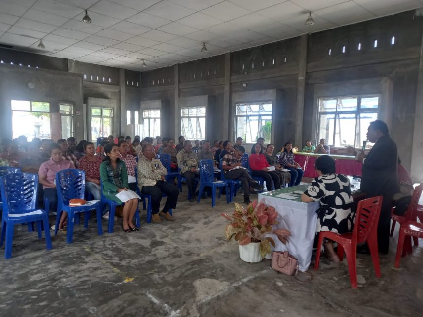 Kebaktian di Lingkungan Kecamatan Laguboti