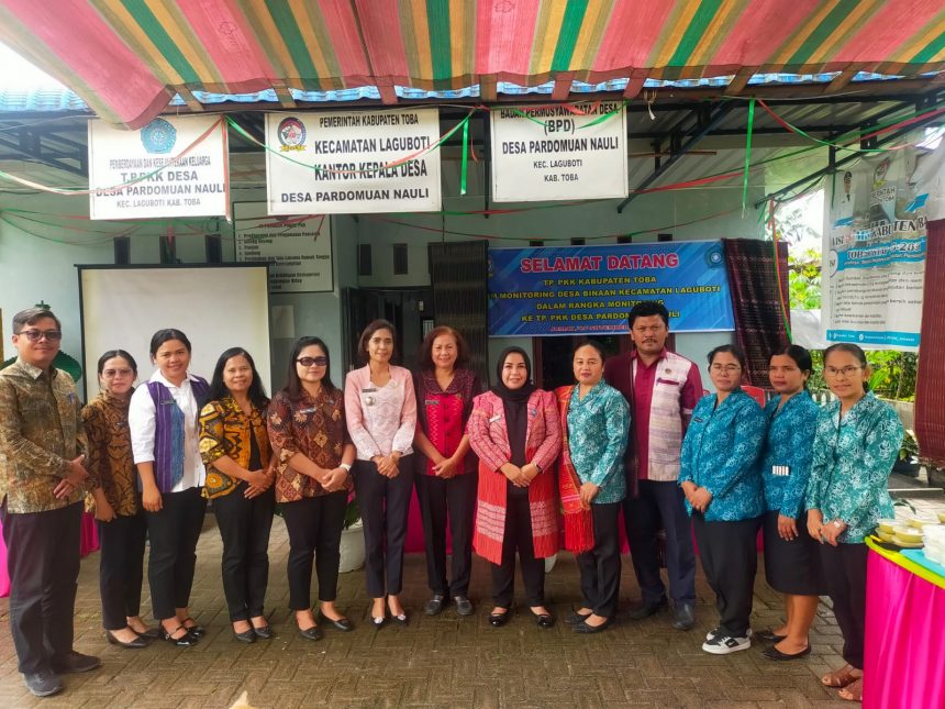 Pelaksanaan Monitoring Desa Binaan PKK Kecamatan Laguboti